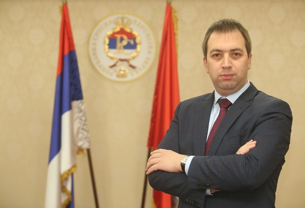 Председник СПС Селак честитао Васркс